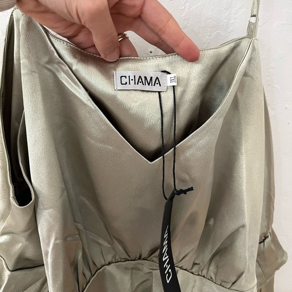 Elegant Satin Ruffle Dress in Mint Green - Picture 7 of 9